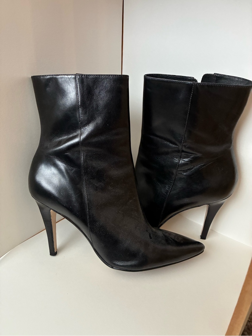 Via Spiga Black Leather Pointed-Toe Stiletto Ankle Boots